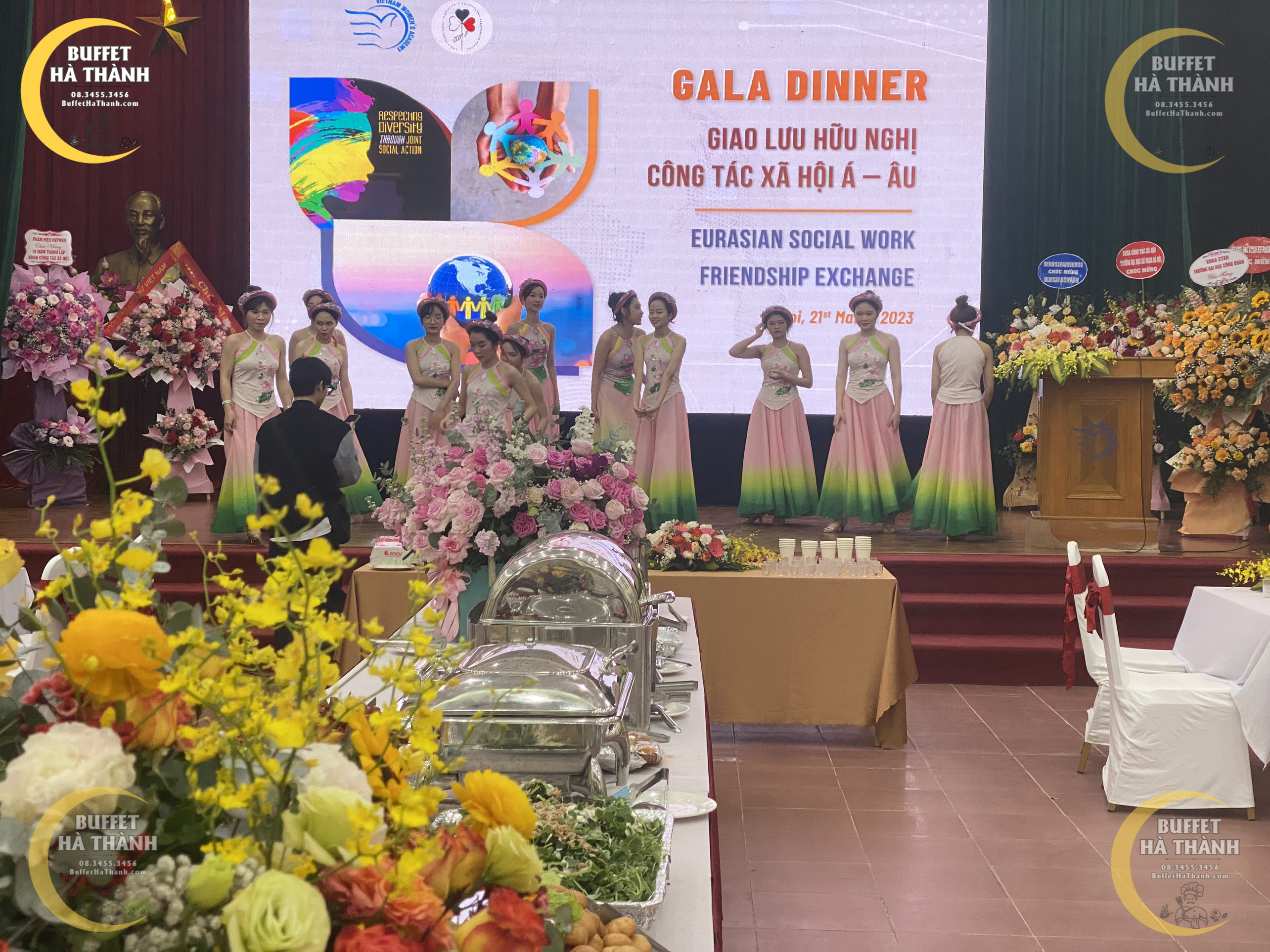 Tổ Chức Tiệc Buffet 115 Khách tại Học Viện Phụ Nữ Việt Nam