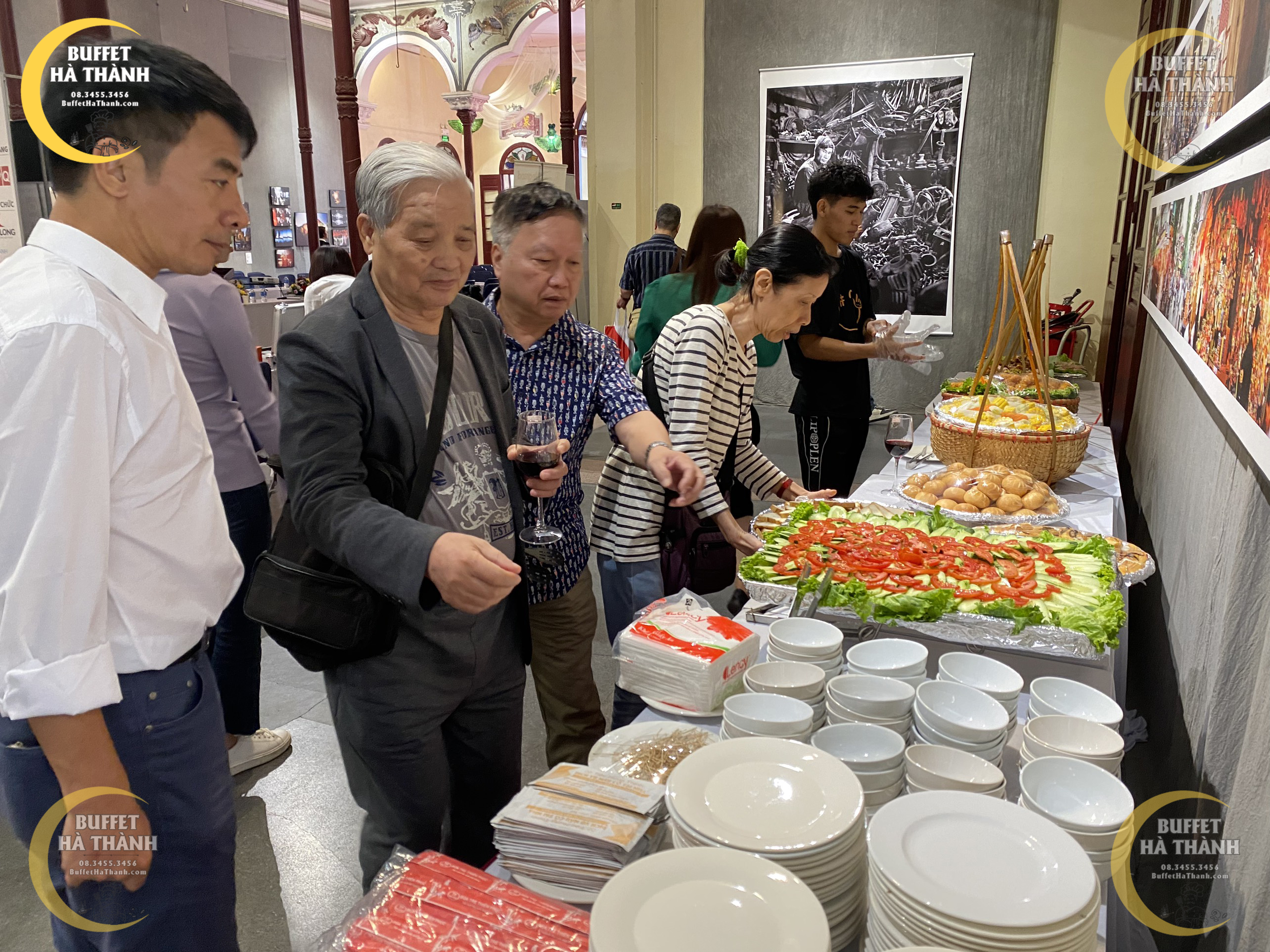 Tiệc Buffet tại hội kiến trúc sư Việt Nam -- 22 phố hàng buồm 120 khách