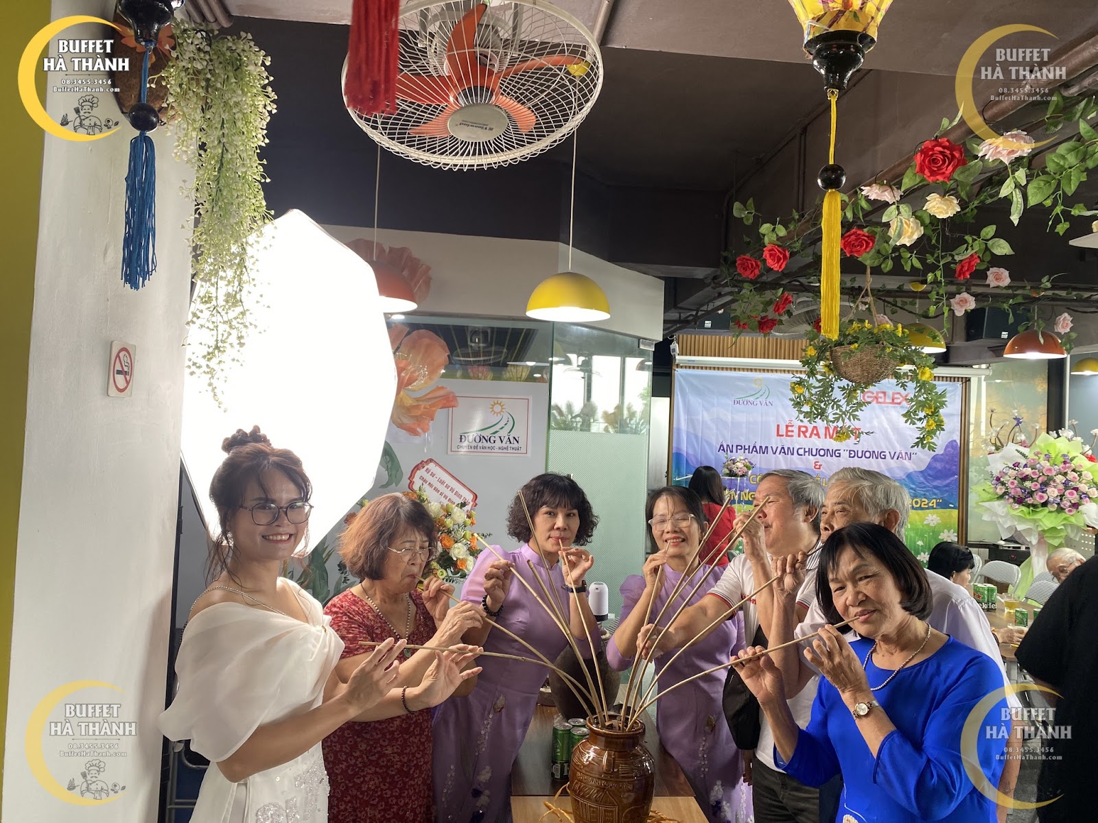 tiệc đứng ở thanh xuân