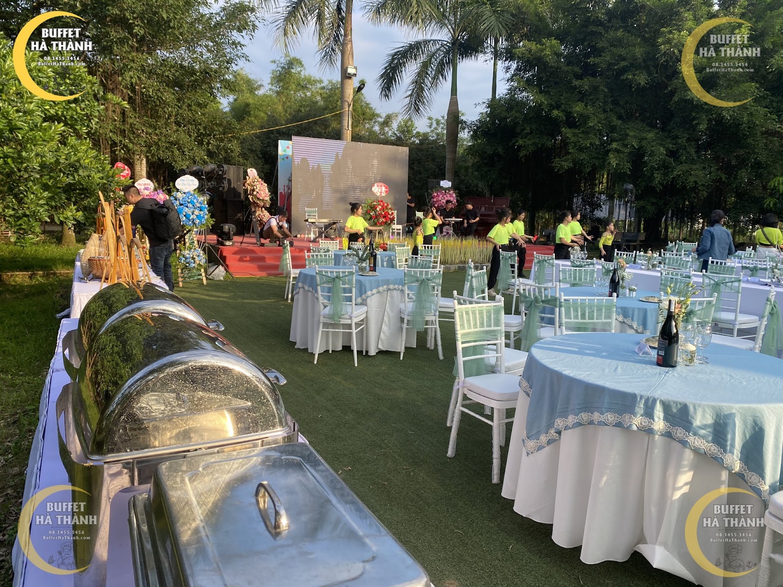 buffet tại nhà ở Nam Từ Liêm