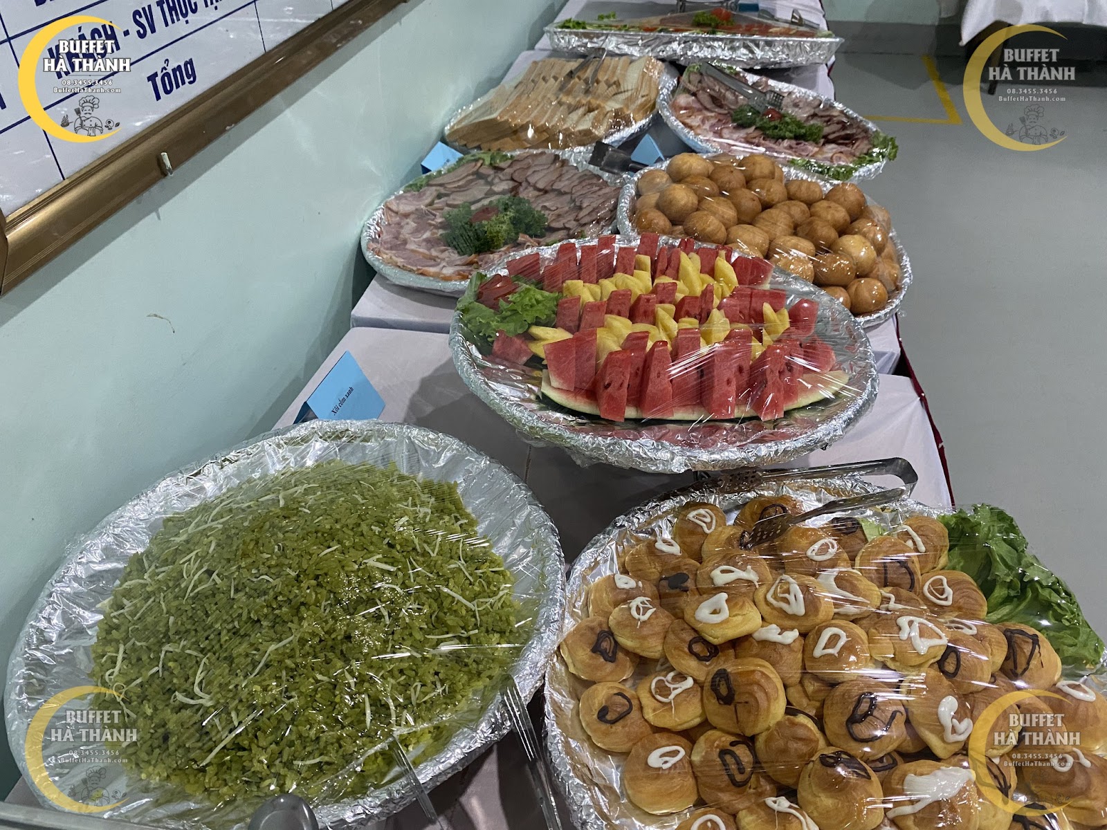 buffet tại nhà ở Thạch Thất