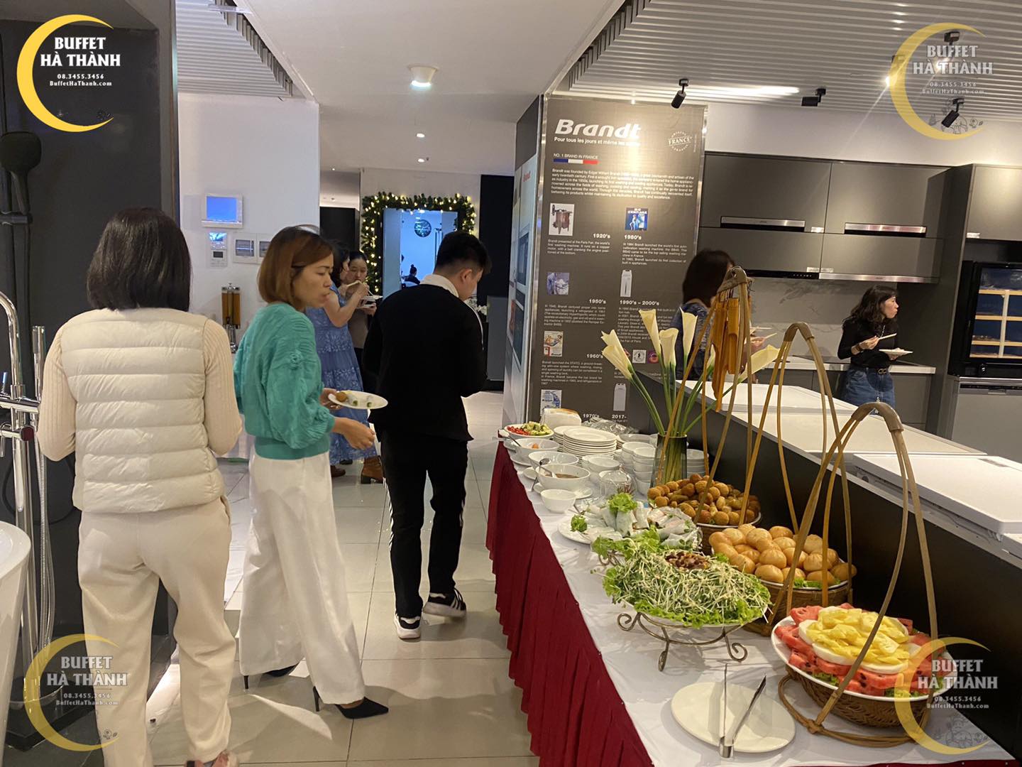tổ chức buffet cho công ty ở Hà Đông