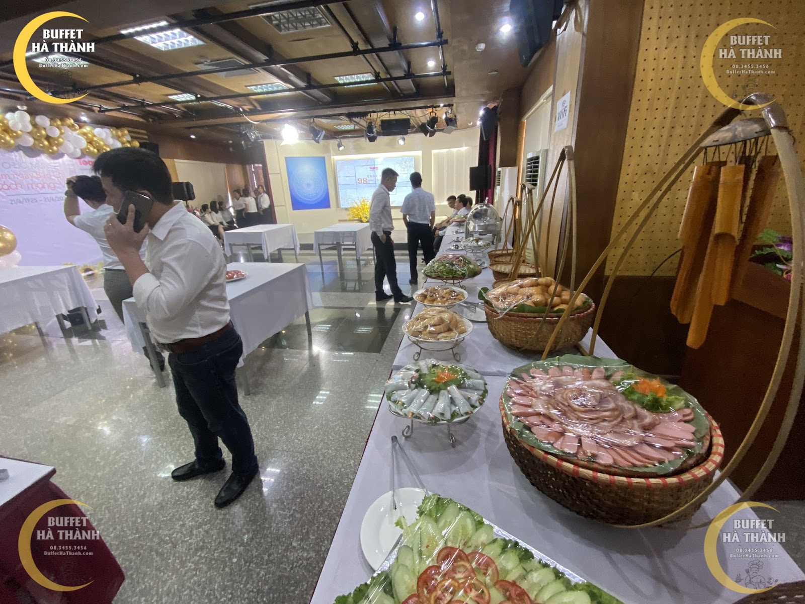 buffet lưu động ở Đống Đa