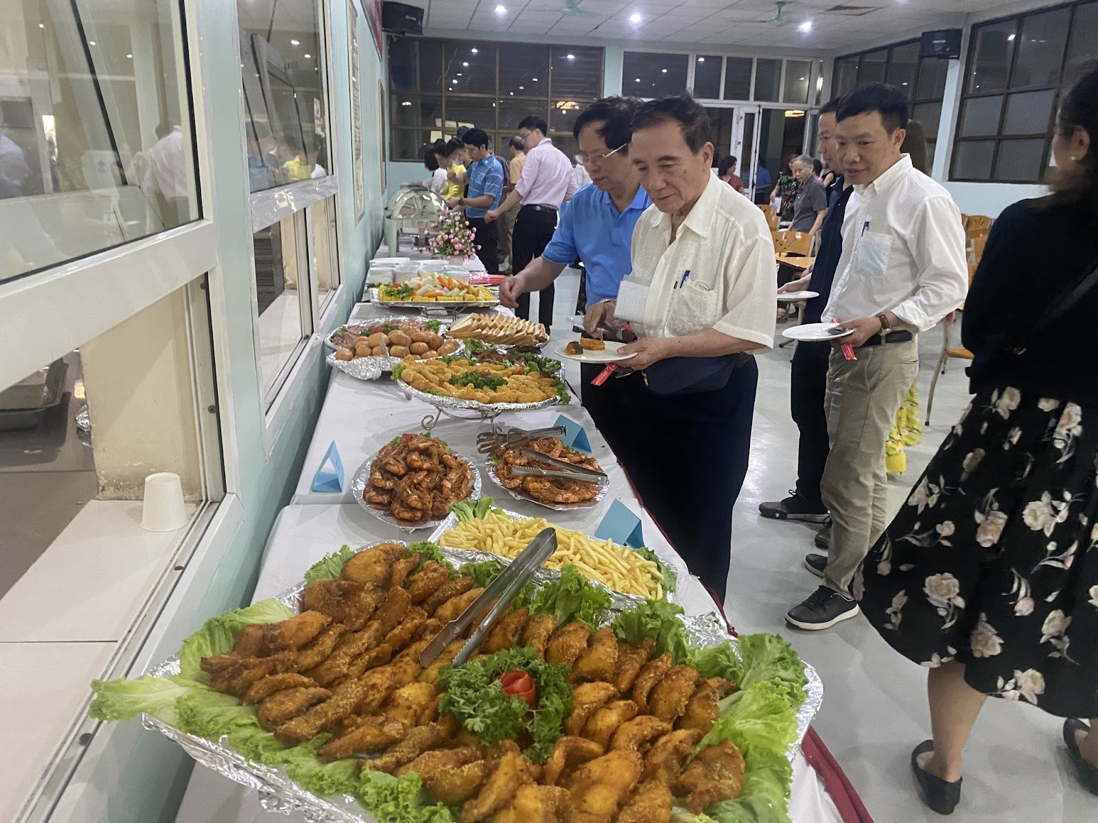buffet tại nhà ở Đan Phượng