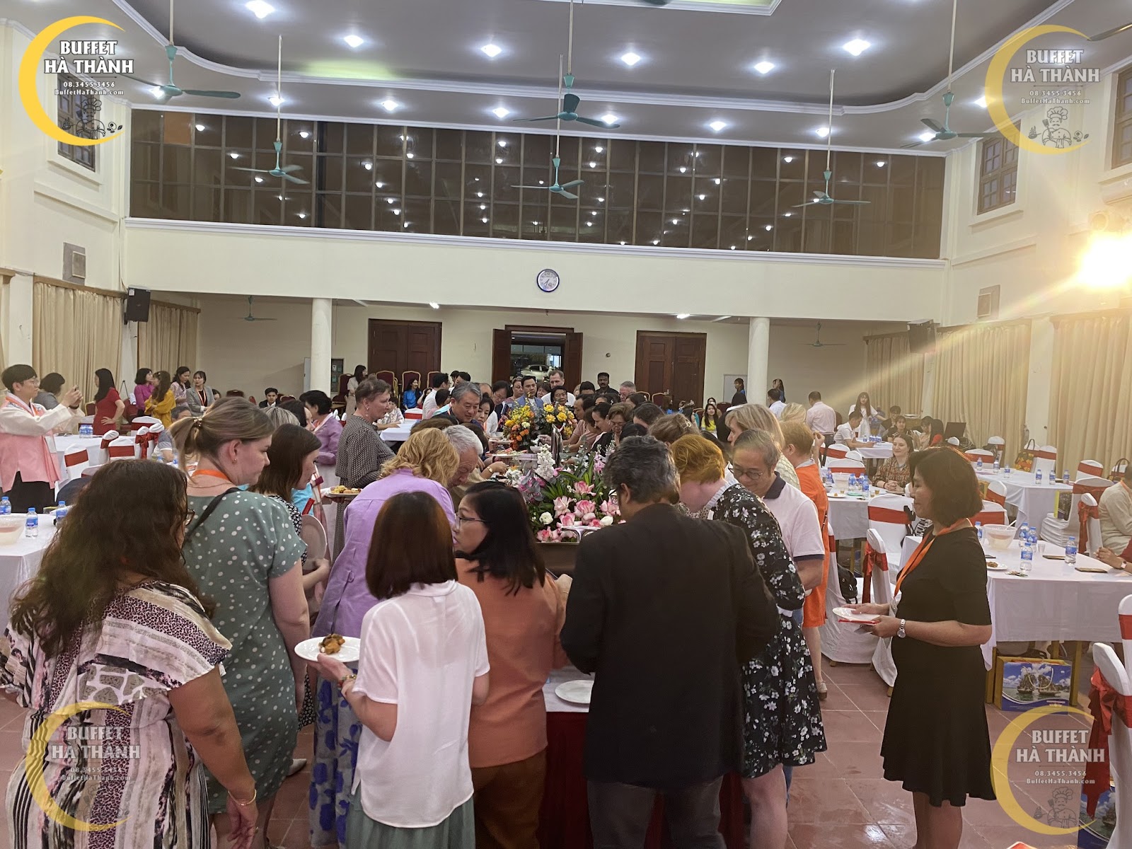 nấu tiệc buffet ở Gia Lâm