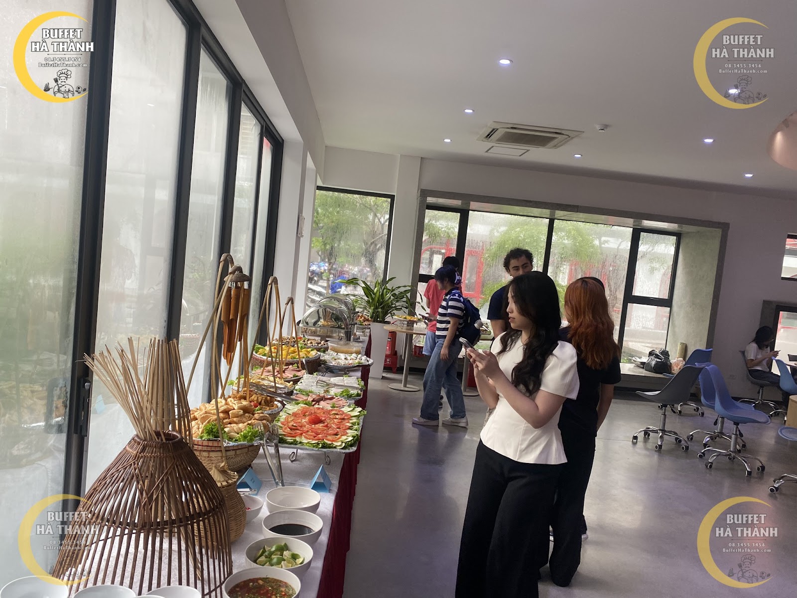 buffet lưu động ở Thường Tín